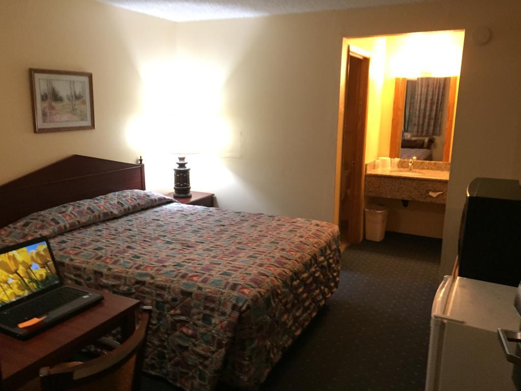 Stagecoach Inn Motel Molalla Exterior photo